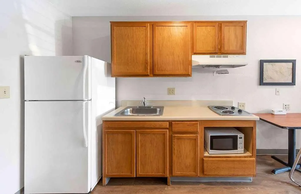 Extended Stay America Select Suites - Orlando - Sanford - Airport Hotel